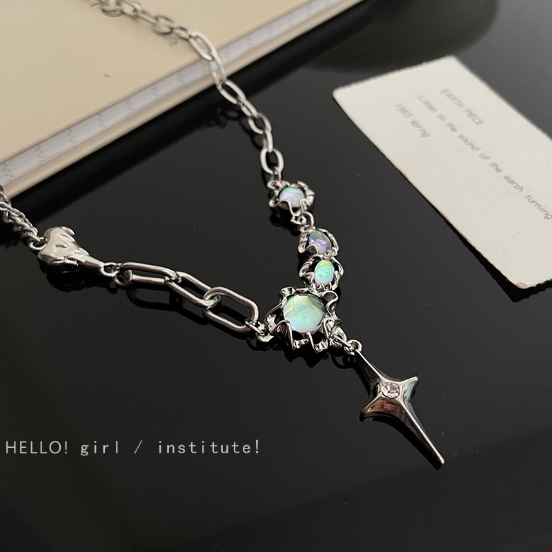 Kalung Rantai Choker Liontin Bintang Empat Sudut Opal Warna Silver Untuk Wanita