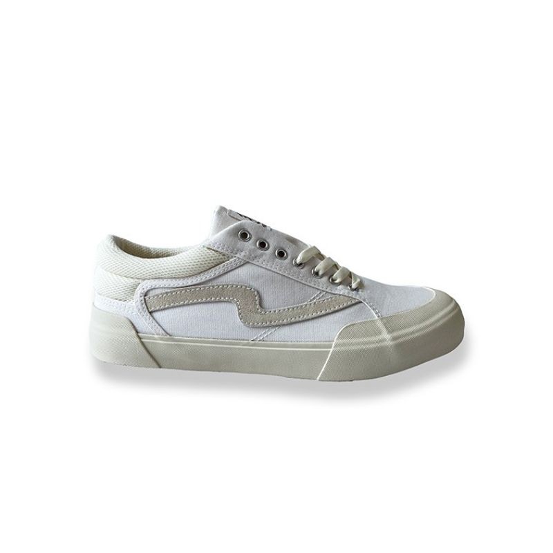 Sepatu Sneaker Patrobas Cloud Off White