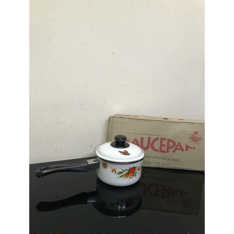 PANCI SUSU ENAMEL / SAUCE PAN 16 CM GAGANG HITAM DENGAN TUTUP