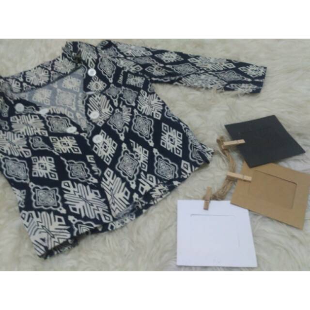 Blazer Batik Etnik Wanita ( Bonus Gelang Etnik Onewick Brand )