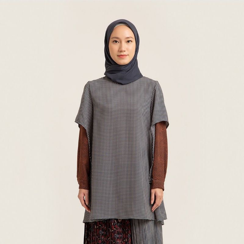 Preloved Kamiidea Aster Top