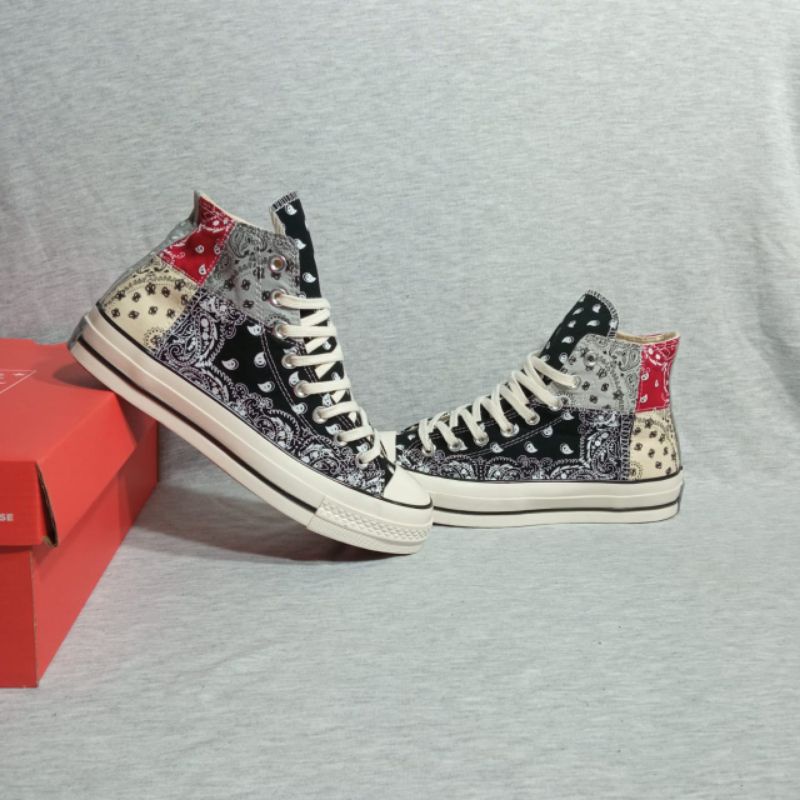 CONVERSE CHUCK TAYLOR ALL STAR 70s HI x OFFSPRING TIE PAISLEY PATCHWORK BANDANA