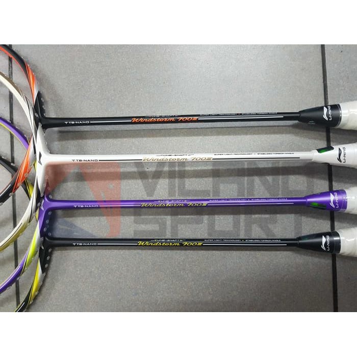 Raket Badminton Lining Windstorm 700-III