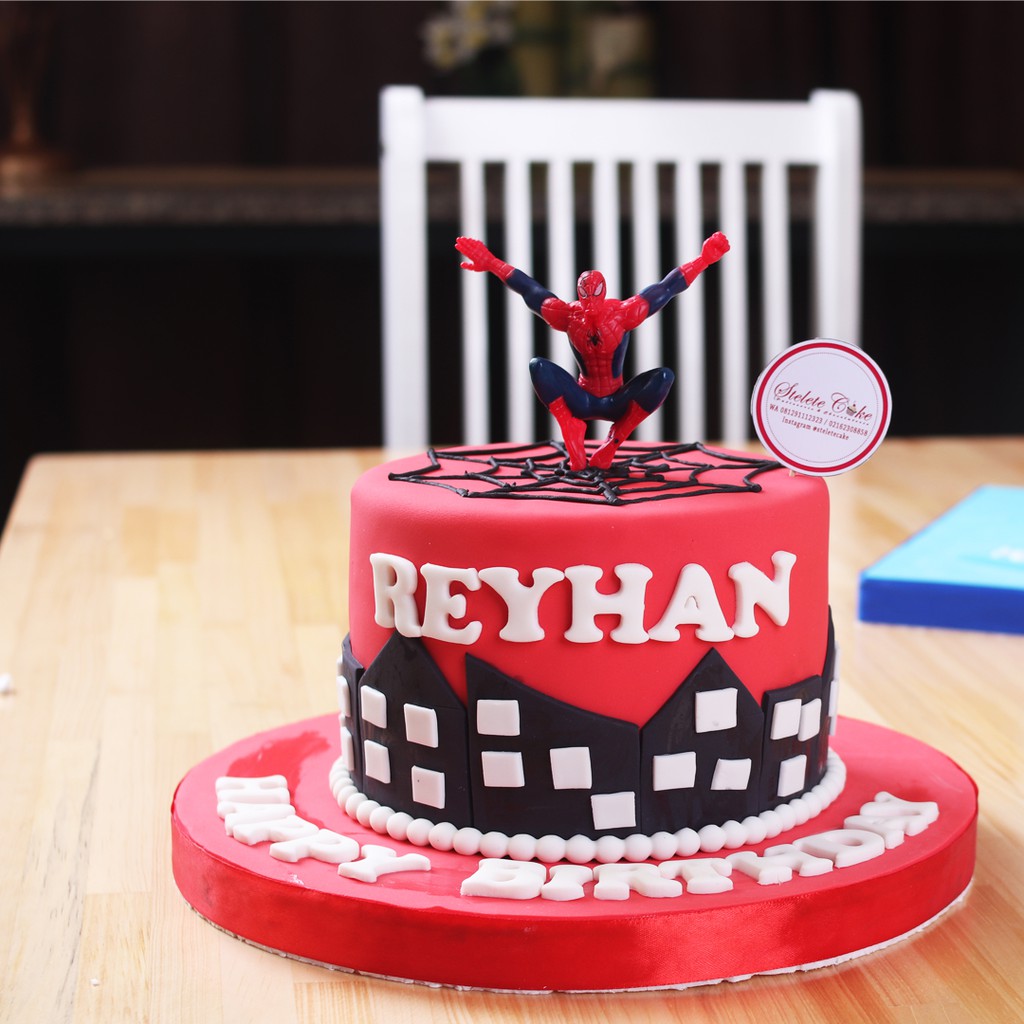 

Kue Ulang Tahun Spiderman / diameter 16 cm / MOHON BACA KETERANGAN
