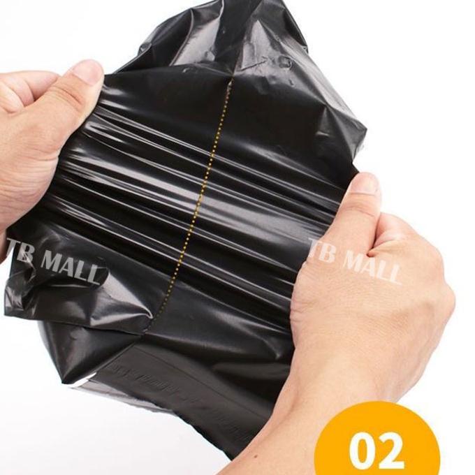 

Ready Stock!! Kantong Plastik Packing Olshop LDPE Polymailer 20X40CM Lem Perekat 100pcs Hitam Tebal Anti Plon ....