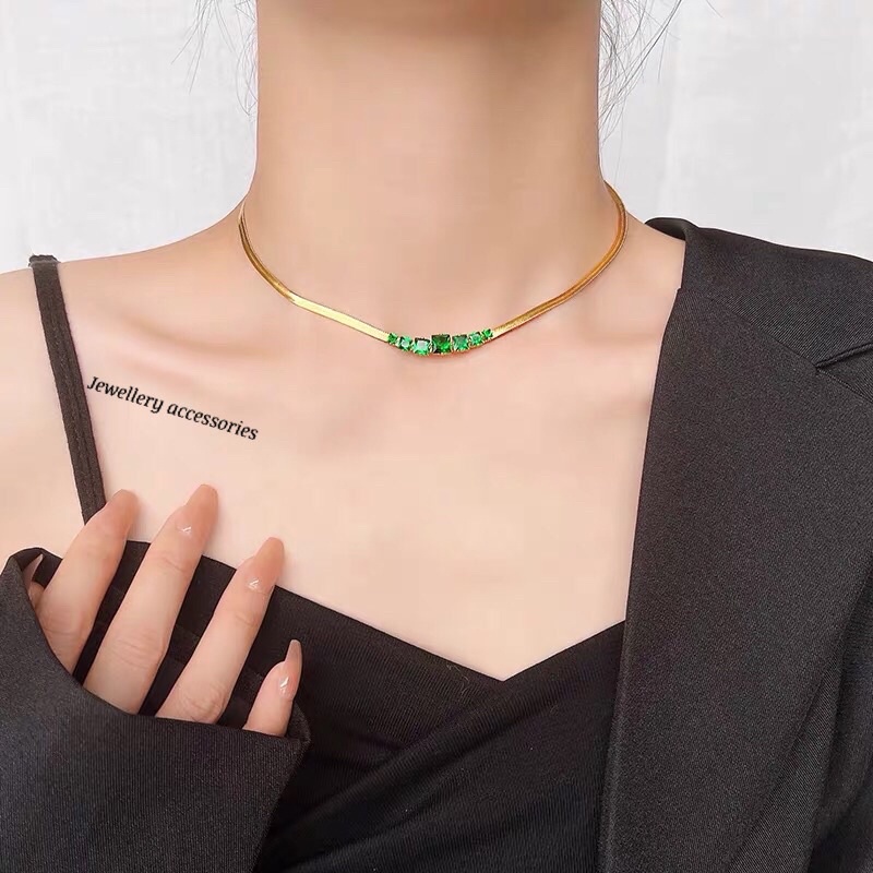 Kalung Titanium Trending Mata Hijau Korea Fashion Style Elegan
