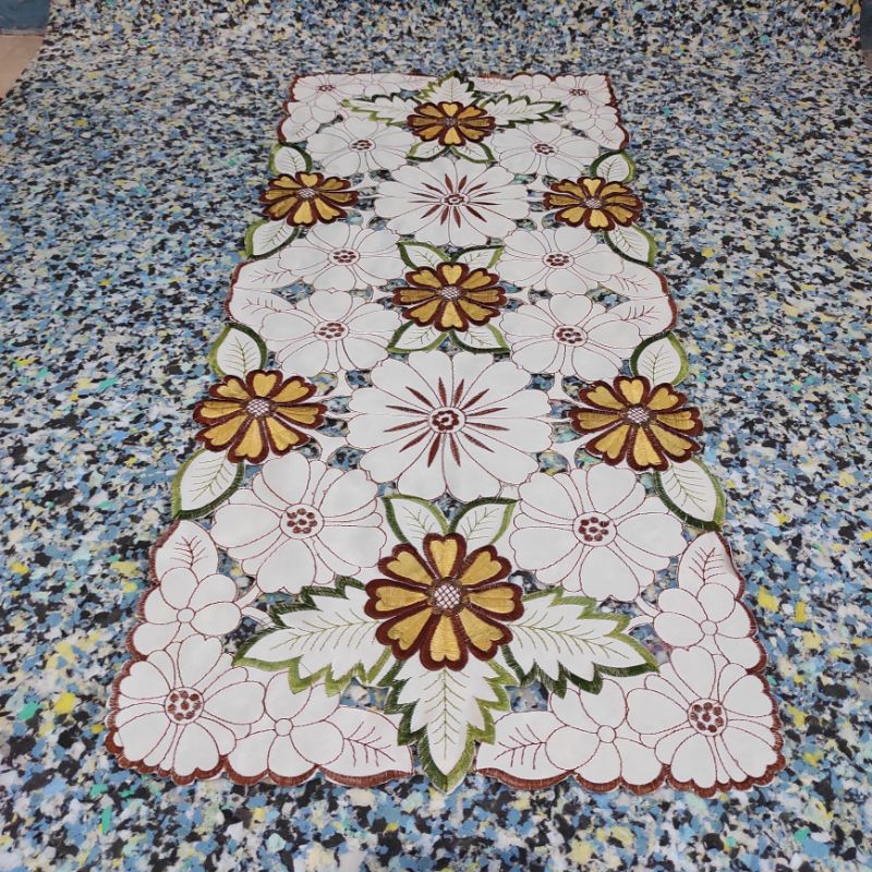 Taplak Meja Tamu Bordir | Kerancang Minimalis WhiteCream KT-708