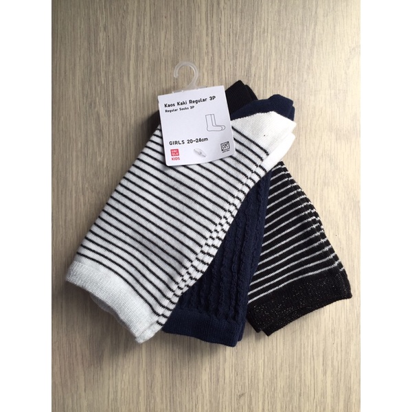 Uniqlo kids half socks