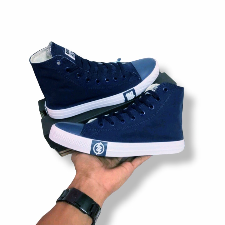 Sepatu boots petir/flash sneakers high