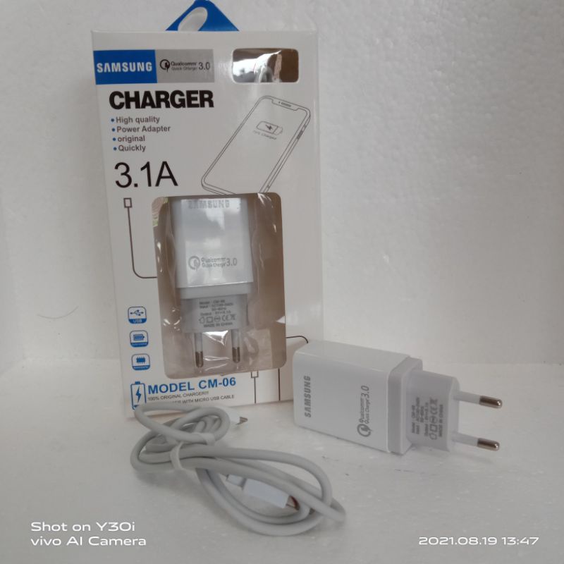 CHARGER 3.1A Qualcomm CM-06