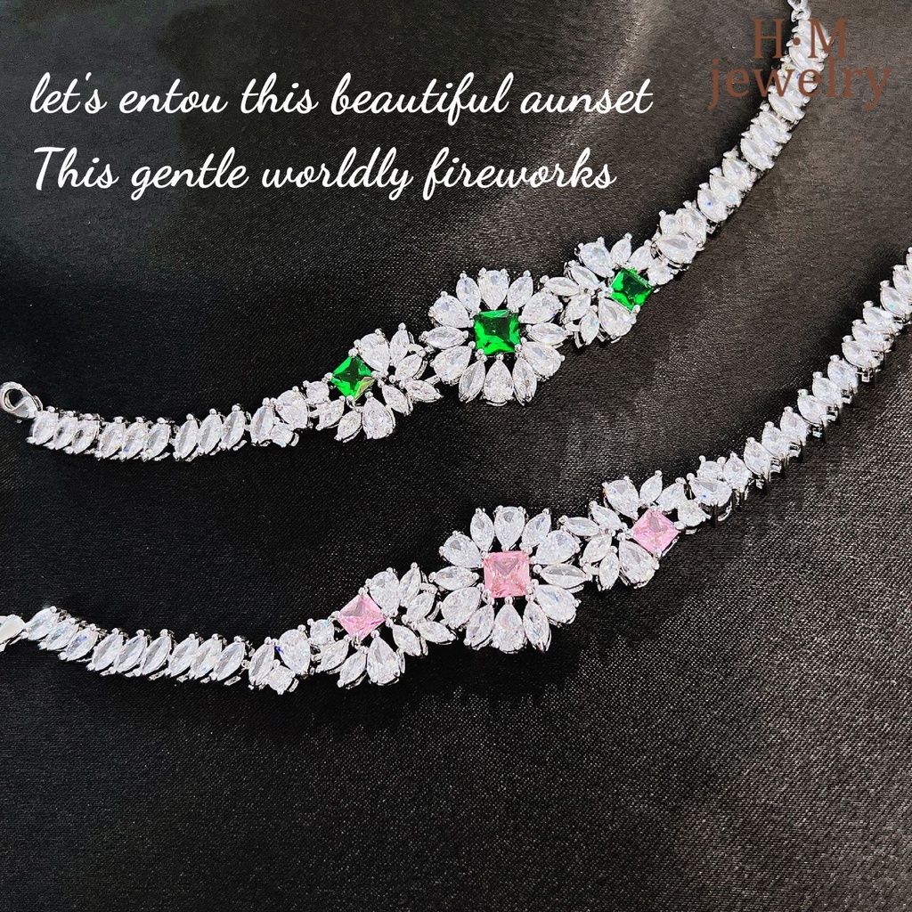 Gelang Emerald Hias Berlian Warna Pink Untuk Wanita