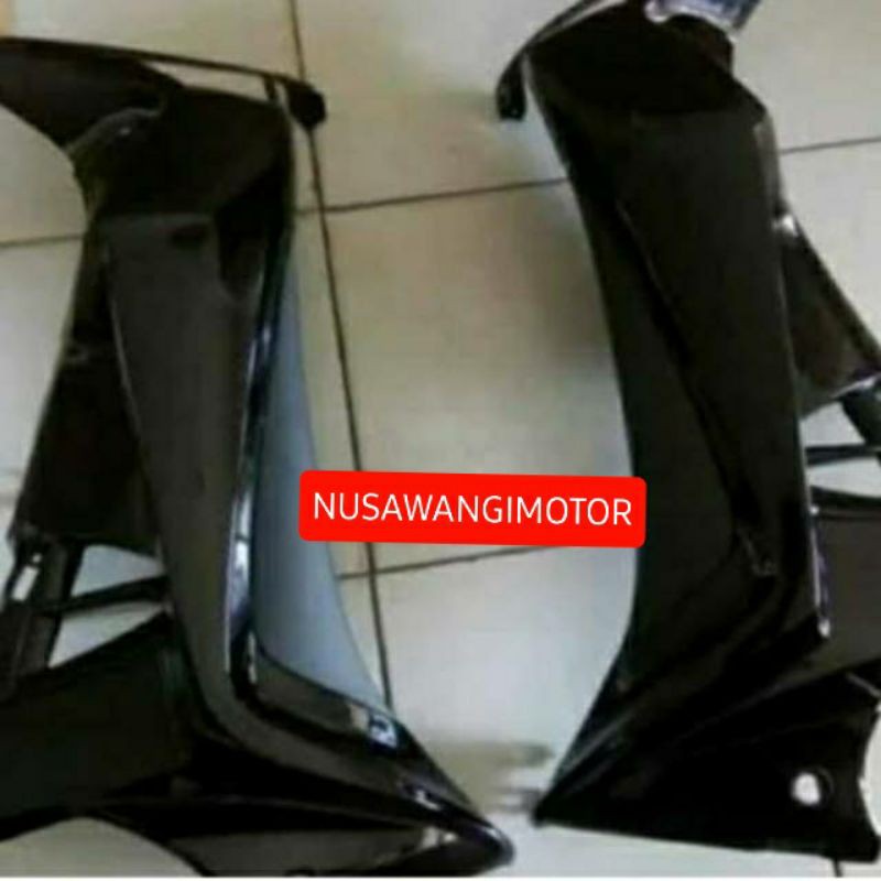 Sayap Luar Dalam Supra X 125 Lama 2006. Hitam