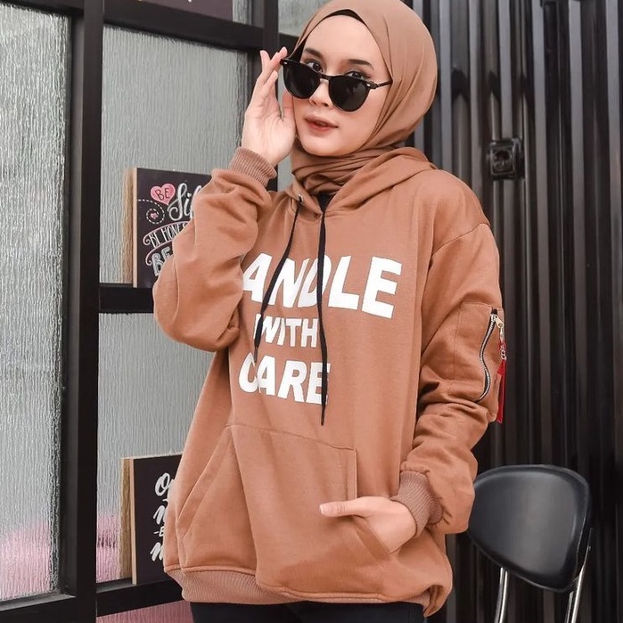 Hoodie Unisex Terbaru Handle With Care Bahan Pleece Korea Style