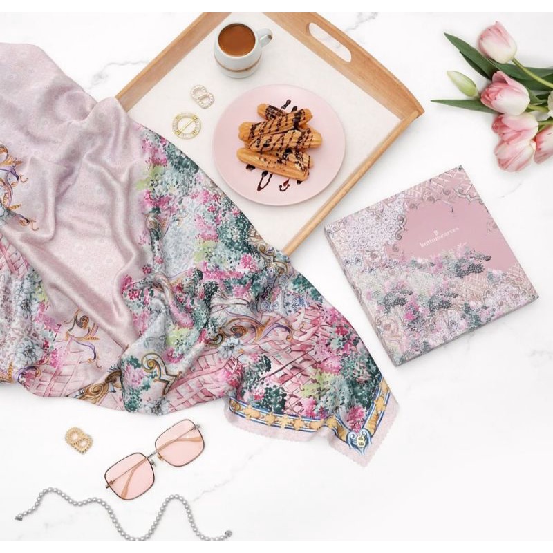 BUTTONSCARVES THE SEVILLA SERIES ,THE CHAIN 2 & THE WONDERLAND ( READY )