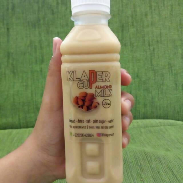 

Natural Almond Milk