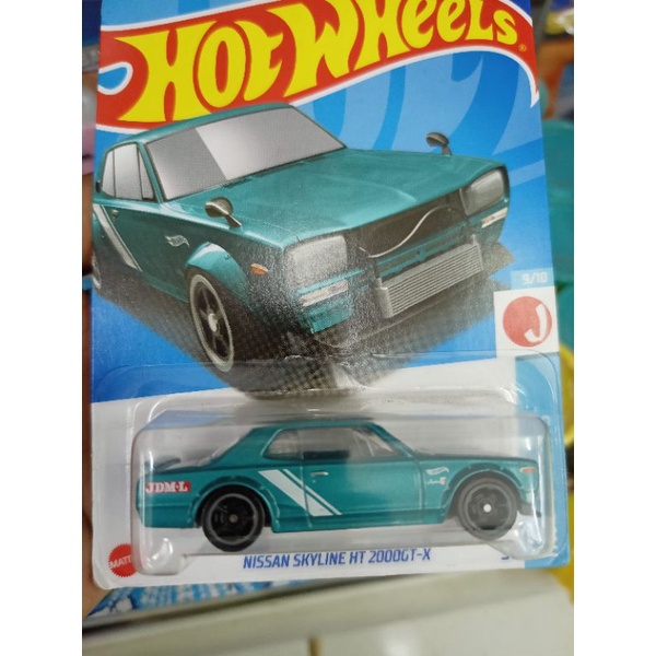 HotWheels Nissan skyline ht 2000gt-x