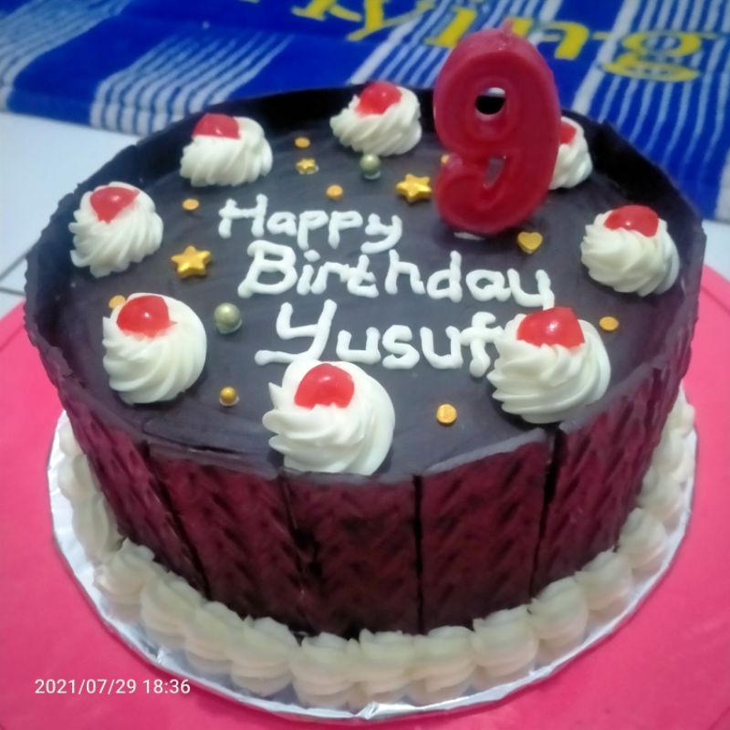 

kue Ulang Tahun Cokelat Batang 0