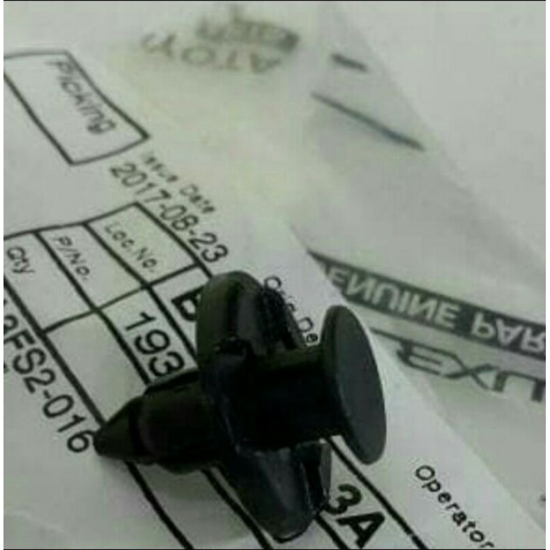 Kancing /Klip liner fender toyota