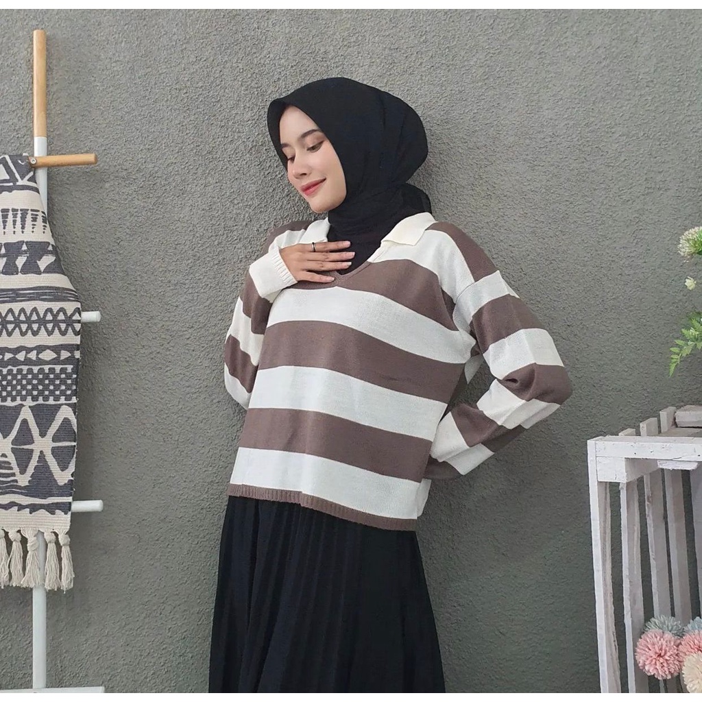 Crop Rajut Alda Strip Sweater Fuji Blaster rajut