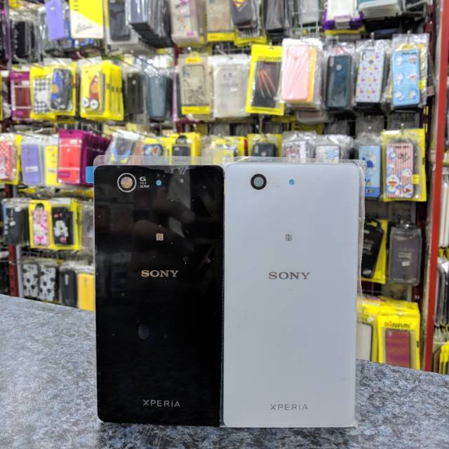 Backdoor/casing tutup baterai Sony Z3 mini