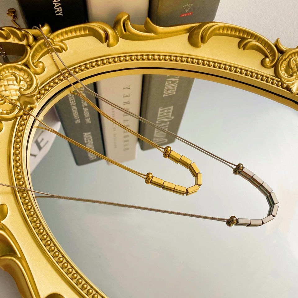 Kalung Liontin Bentuk Segi Delapan Geometris Bahan Titanium Steel Untuk Wanita