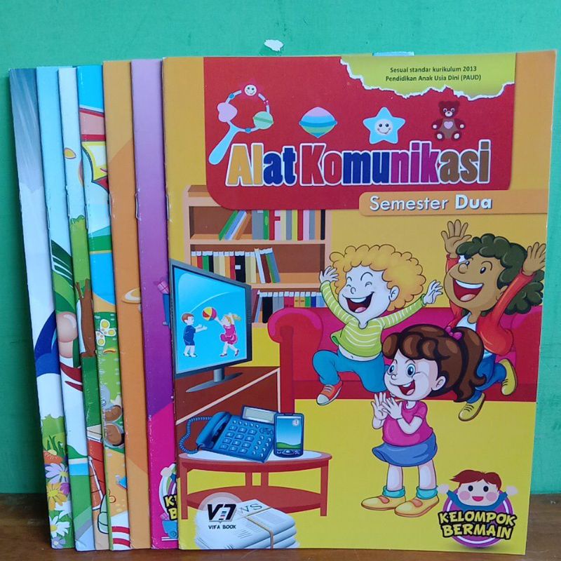 BUKU PAUD KELOPAK BERMAIN SEMESTER 2 SESUAI STANDAR KURIKULUM 2013 PAUD