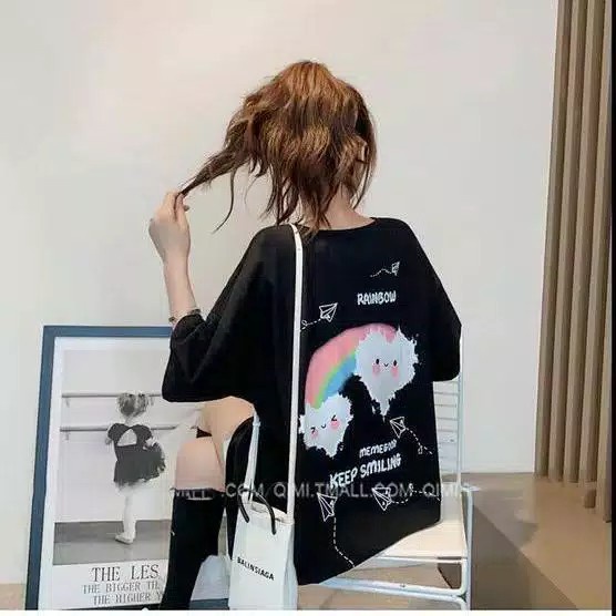 AFI - VC - Oversize Smiling-3