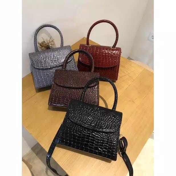 Tas Selempang Wanita Croco Mengkilat