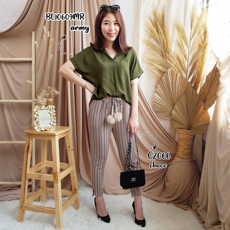 Blouse wanita / cewek atasan warna polos lengan pendek pergi jalan hangout kekinian modis -10609MR-4