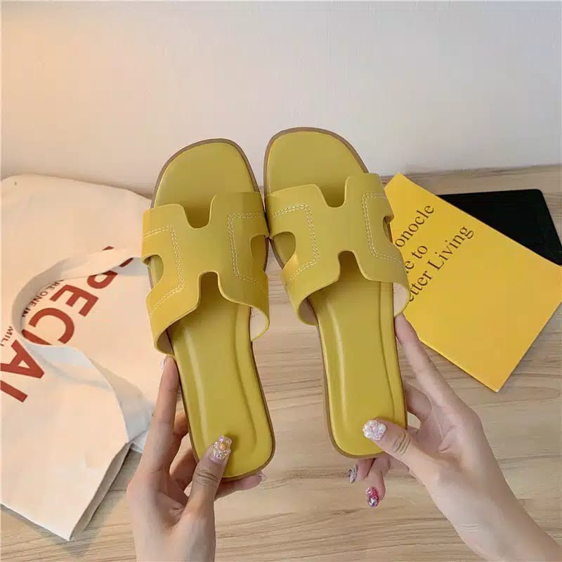 Korea Women Shoes/ Sandal Flat Wanita 5040 (Size 36-41)