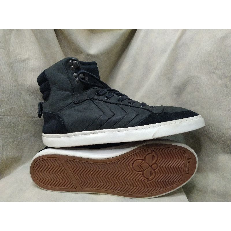 sepatu bekas Hummel winter size 44 (28, 5 cm)