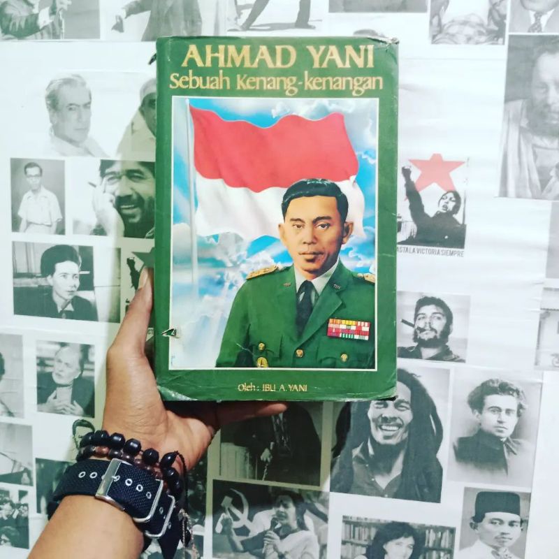 Ahmad Yani: Sebuah Kenang-Kenangan | Ibu A. Yani | Profil Seorang Prajurit TNI | Amelia Yani | Penga
