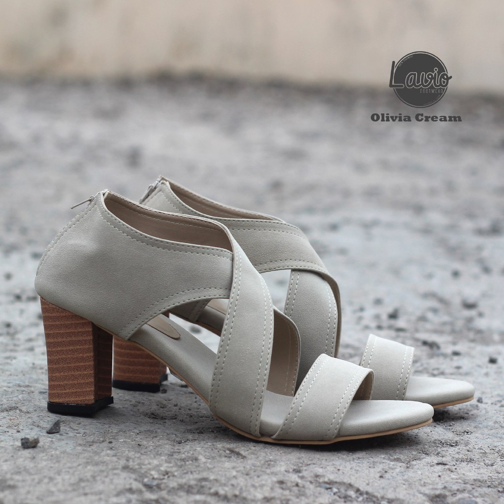 WEDGES WANITA TRENDI TINGGI LAVIO OLIVIA, 39-43
