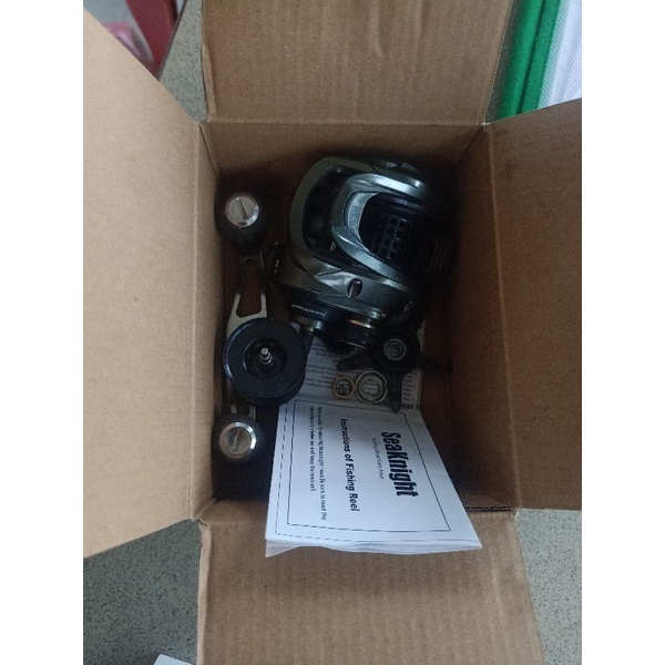 reel seaknight falcon rasio 8.1:1