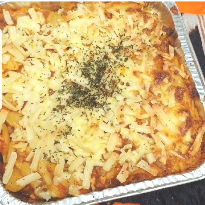 

Meaty Cheeze Pasta Baked Jumbo Size