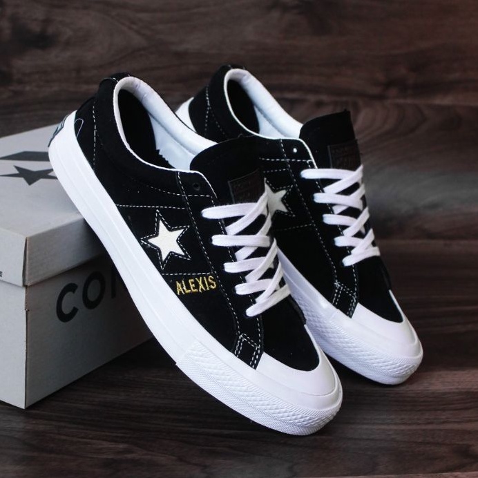 SEPATU CONVERSE ONE STAR ALEXIS NAVY 100% BNIB ORIGINAL MADE IN VIETNAM SEPATU SNEAKERS PRIA WANITA 