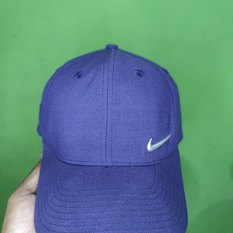 topi nike vintage logo besi original second cap ori