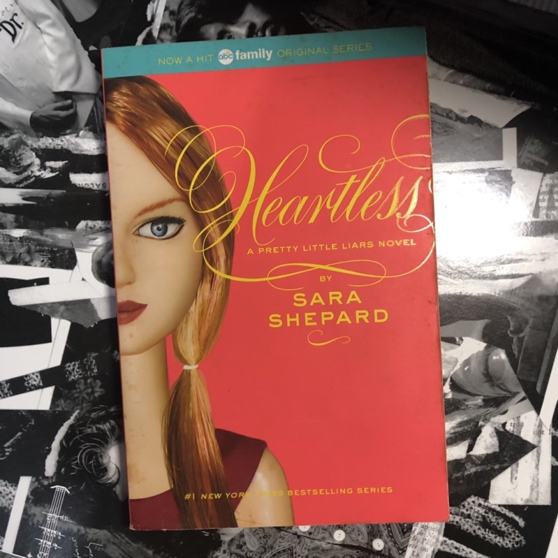 PRELOVED/BEKAS buku novel heartless: a pretty little liars bahasa inggris/english impor