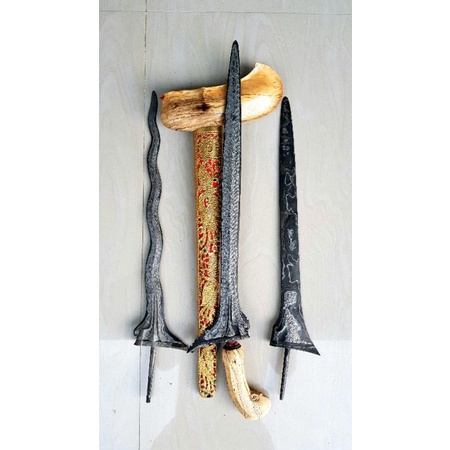 keris tiga wilah