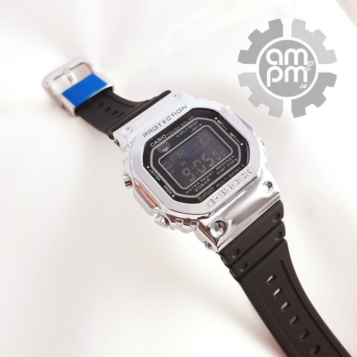 JAM TANGAN G-SHOCK GMW-B5000-1JF