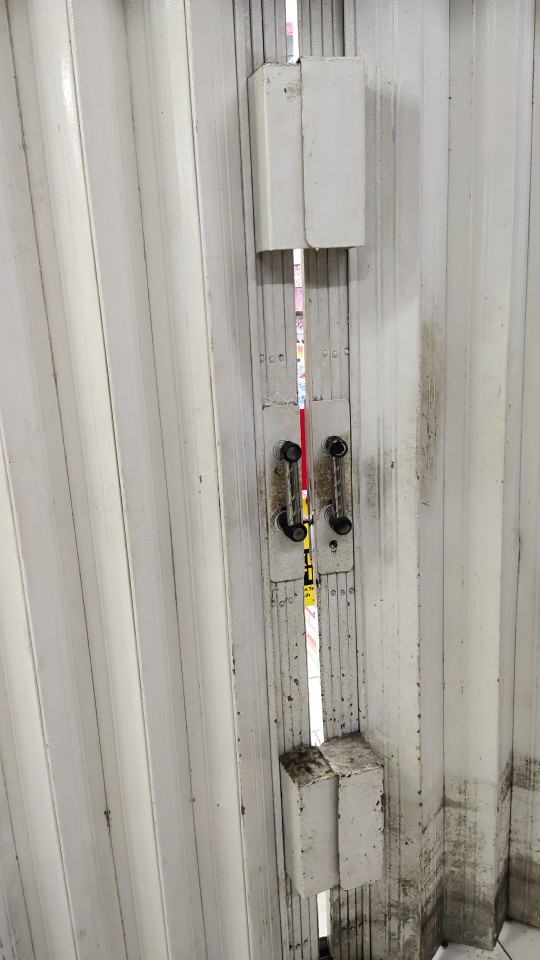 Kuas Rol Taiyo Biru 9 Inch