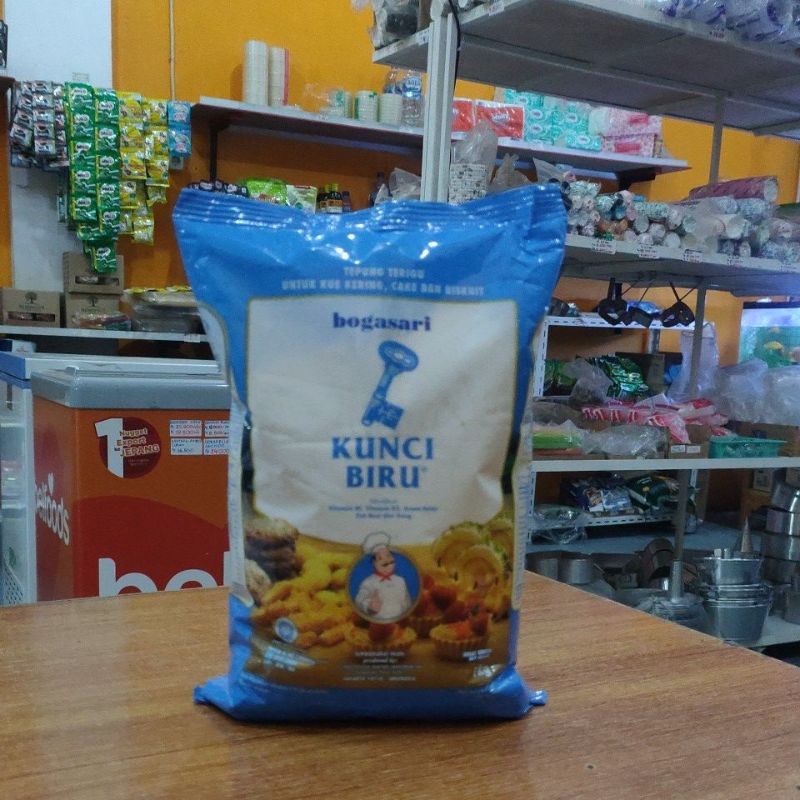 

Tepung Kunci Biru