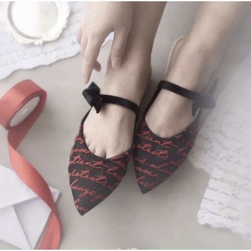 Ittaherl Shoes Love Letter Rouge Ink SIZE 38 NEW