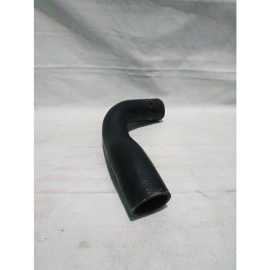 Selang Radiator Atas Mitsubishi FE-71 Canter ME-413028