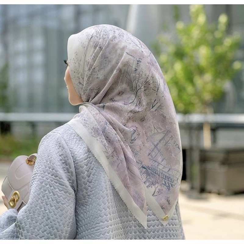 Buttonscarves New york series Little Italy