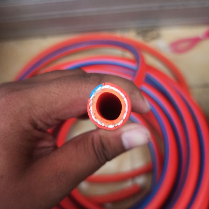 Selang Gas Serat Kawat 5 Lapis Solid Anti Tikus