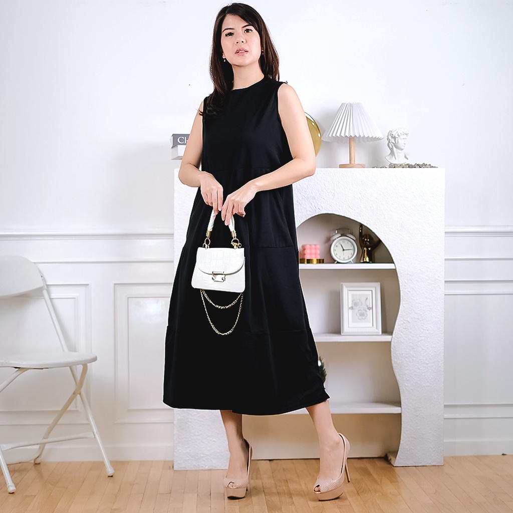 AFI - EC - Innap Maxi Crepe Dress / Inner Dress / Long dress Tanpa Lengan / Maxi Dress Flare-Hitam