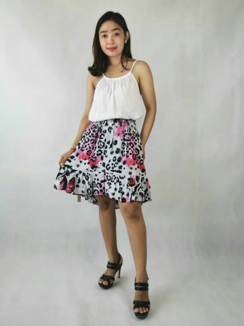 New produk rok pendek rumbai rok bali bunga oleh oleh bali