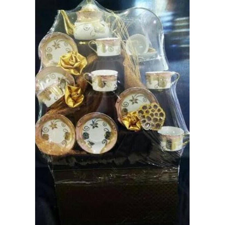 

Ready Stock Dijual Parsel-Parcel-Bingkisan Lebaran Pecah-Belah Berkualitas
