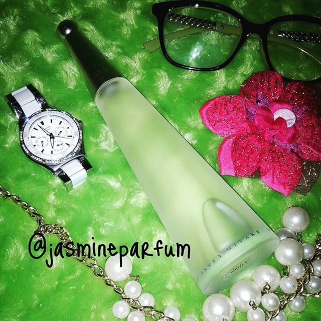 Issey Miyake L eau D Issey Woman